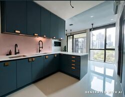 Hyll On Holland (D10), Condominium #559209911